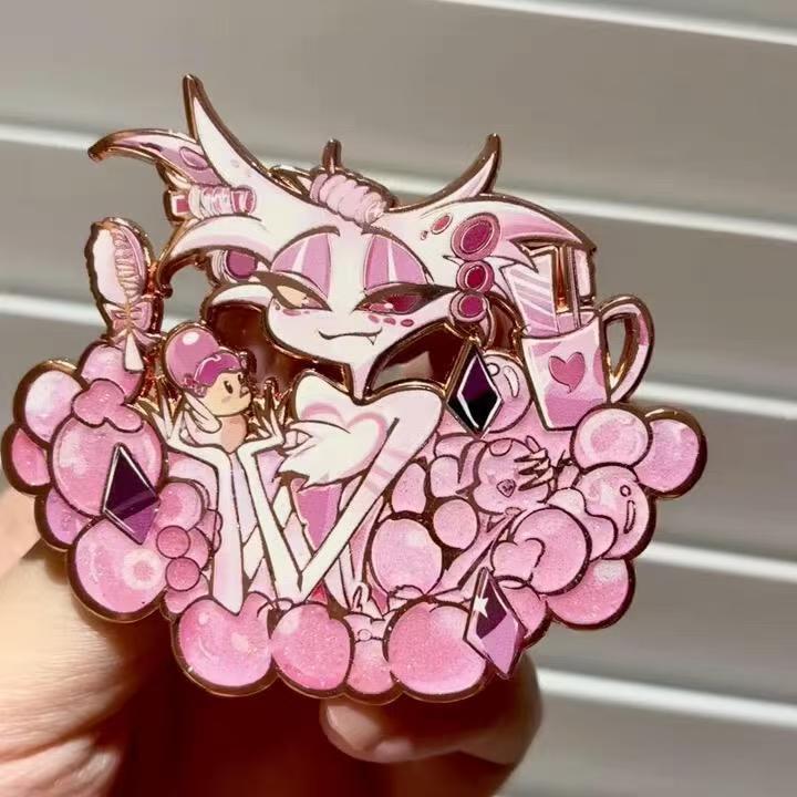 Women Anime Cosplay - Broches en métal Hazbin Hotel Angel