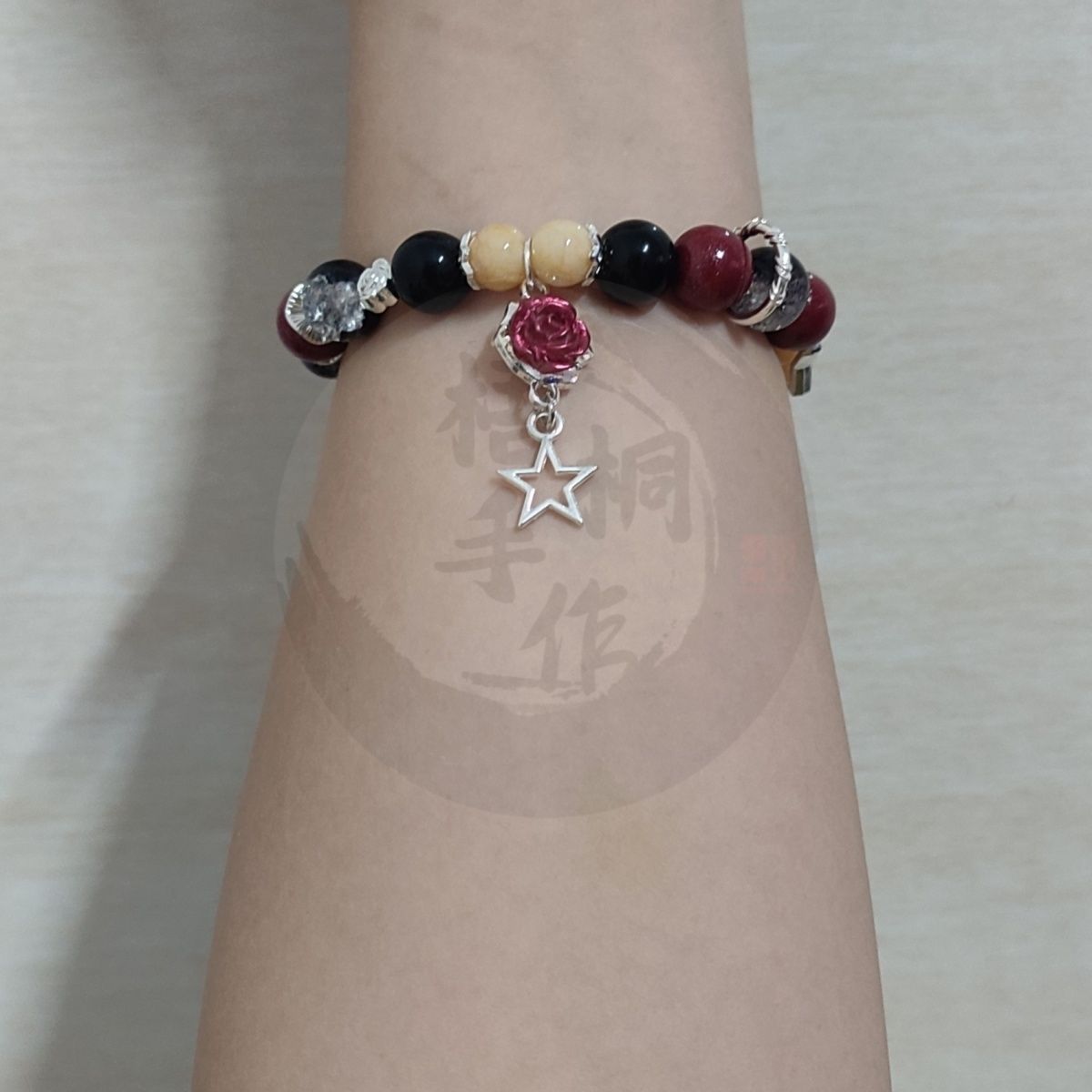 Bracelet de cirque Anime The F - Anime Cosplay Party avis et prix